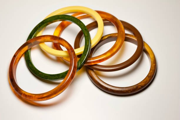 Exploring the Beauty of Bakelite Jewelry